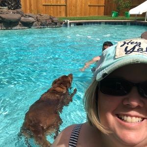 Meet your Posher, Jennifer